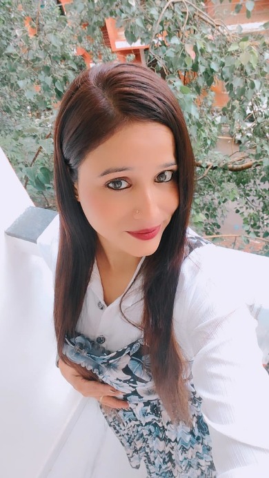 Call Girls service in Zirakpur