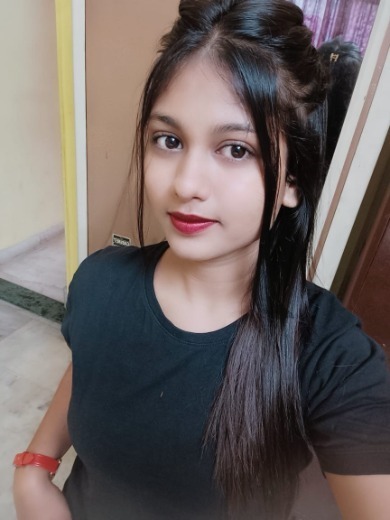 female Call Girls in Zirakpur