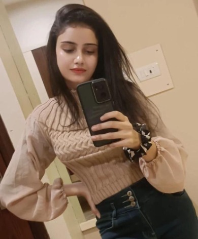 model Call Girls in Zirakpur